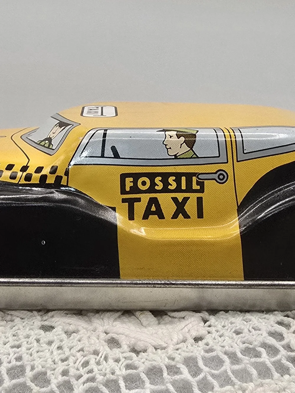 Fossil Yellow and Black Taxi Tin Case